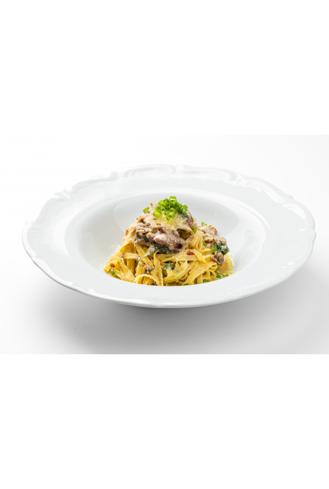 Тальятелле с телятиной и лисичками