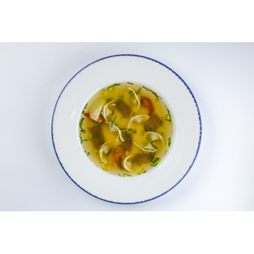 Консоме с телятиной